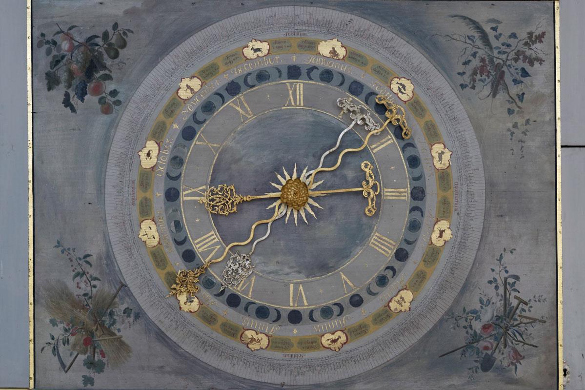 Die Uhr im Rittersaal von Schloss Weikersheim