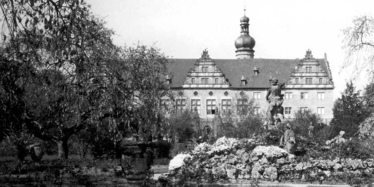 Schloss Weikersheim mit Park