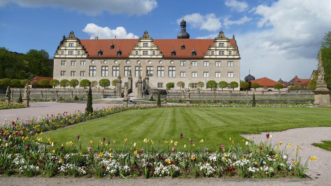 Schloss Weikersheim, Schlossgarten im Frühling