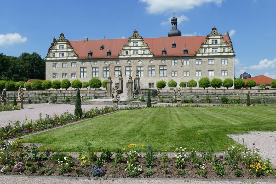 Rabatte im Weikersheimer Schlossgarten am 3. Juni 2016