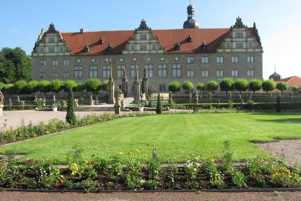 Rabatte im Weikersheimer Schlossgarten am 10. Juni 2016