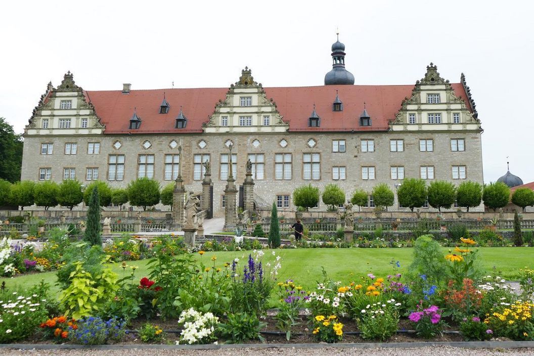 Rabatte im Weikersheimer Schlossgarten am 30. Juni 2016