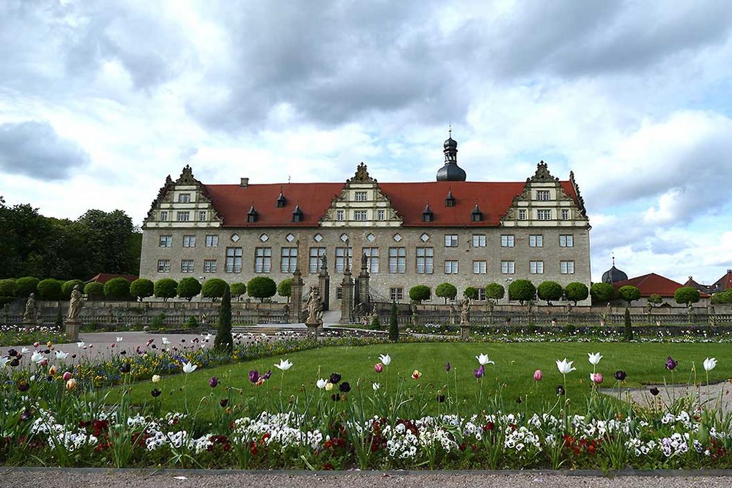 Rabatte im Weikersheimer Schlossgarten am 13. Mai 2016