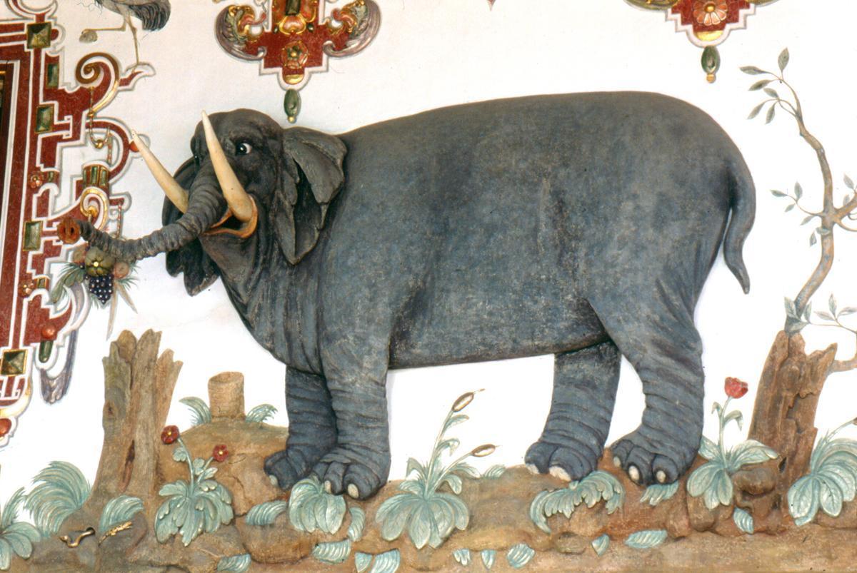Wandbild mit großem Elefanten, Rittersaal, Schloss Weikersheim