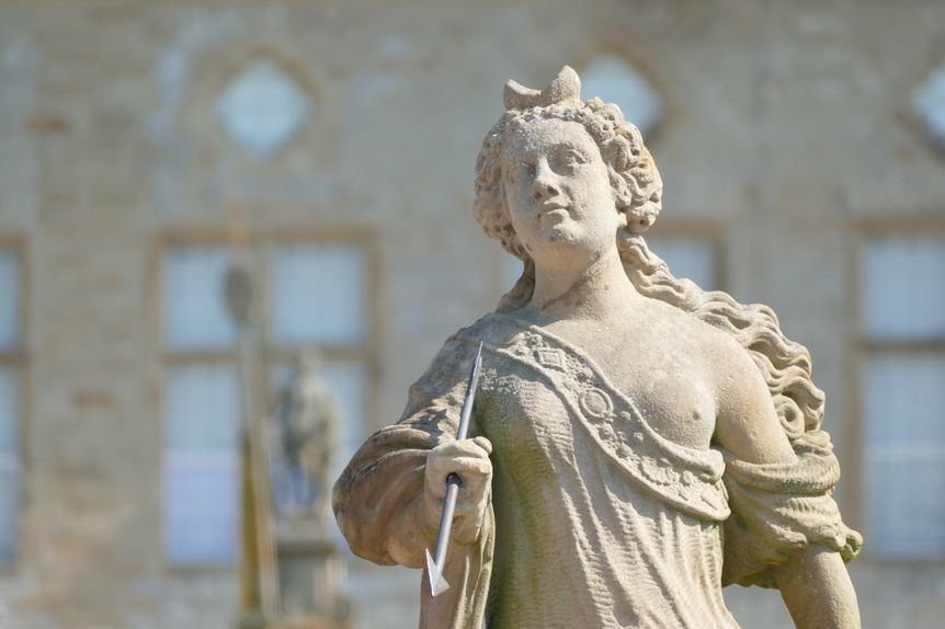 Schloss und Schlossgarten Weikersheim, Statue der Göttin Diana im Schlossgarten