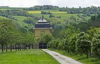 Foto: Staatliche Schlösser und Gärten Baden-Württemberg Schloss und Schlossgarten Weikersheim, Obstgarten