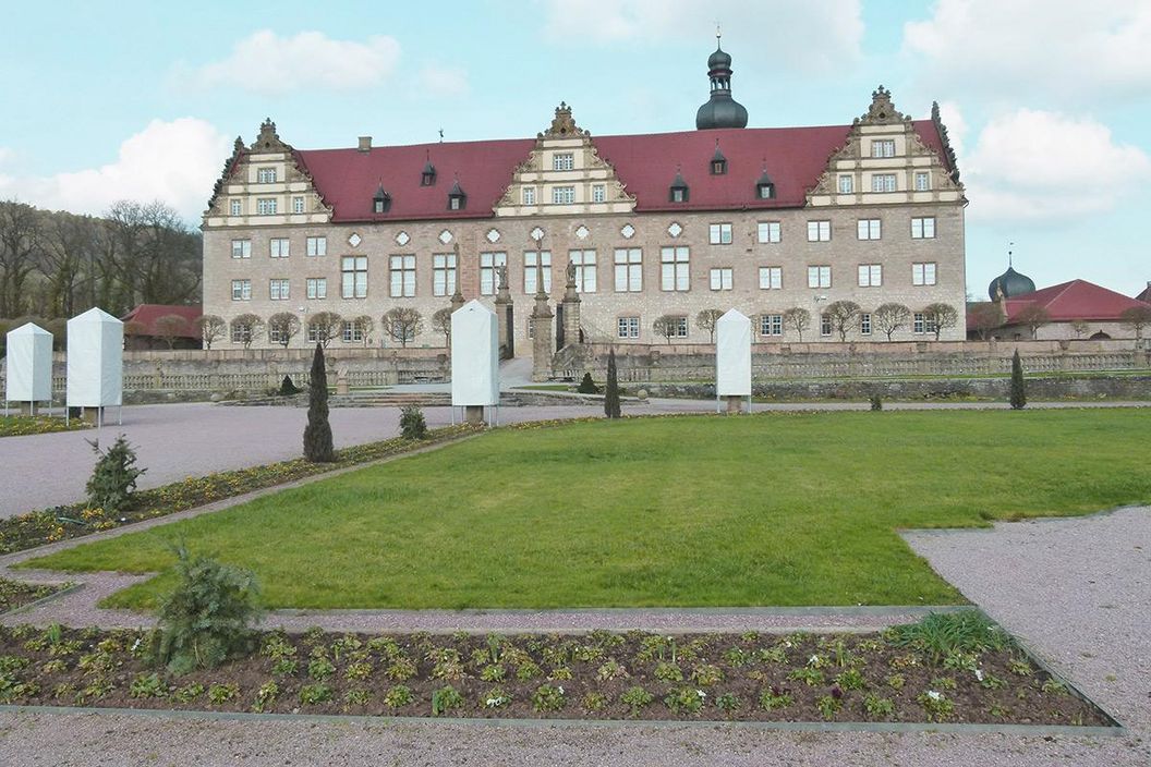 Eine Rabatte im Weikersheimer Schlossgarten am 26. Februar 2016