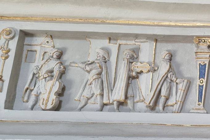 Schloss und Schlossgarten Weikersheim, Innenansicht, Schlosskapelle, Relief