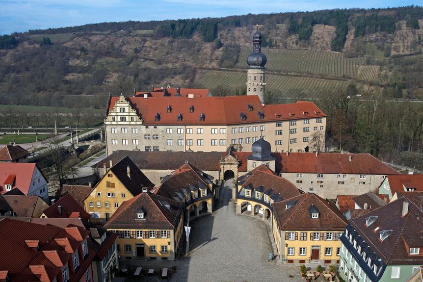 Schloss und Schlossgarten Weikersheim, Außen