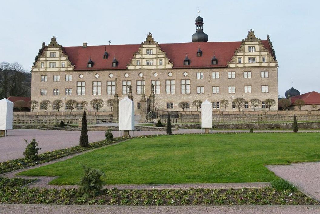Rabatte im Weikersheimer Schlossgarten am 19. Februar 2016